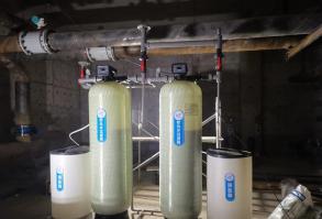 0.5吨软水器